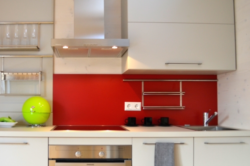 Mit Küche in Rot